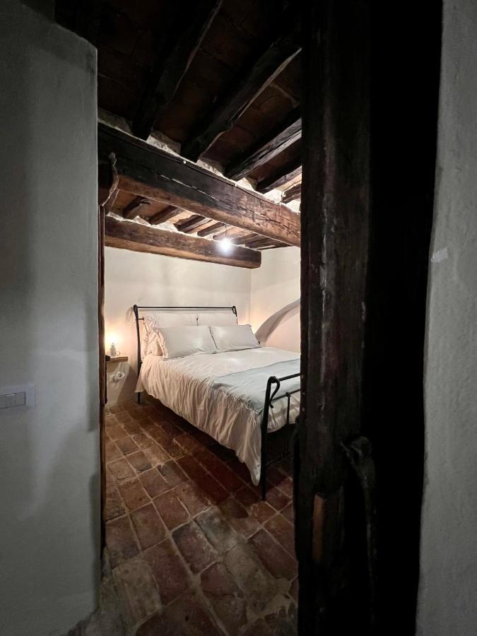 La Casa Del Teatro Lägenhet Campiglia dʼOrcia Exteriör bild