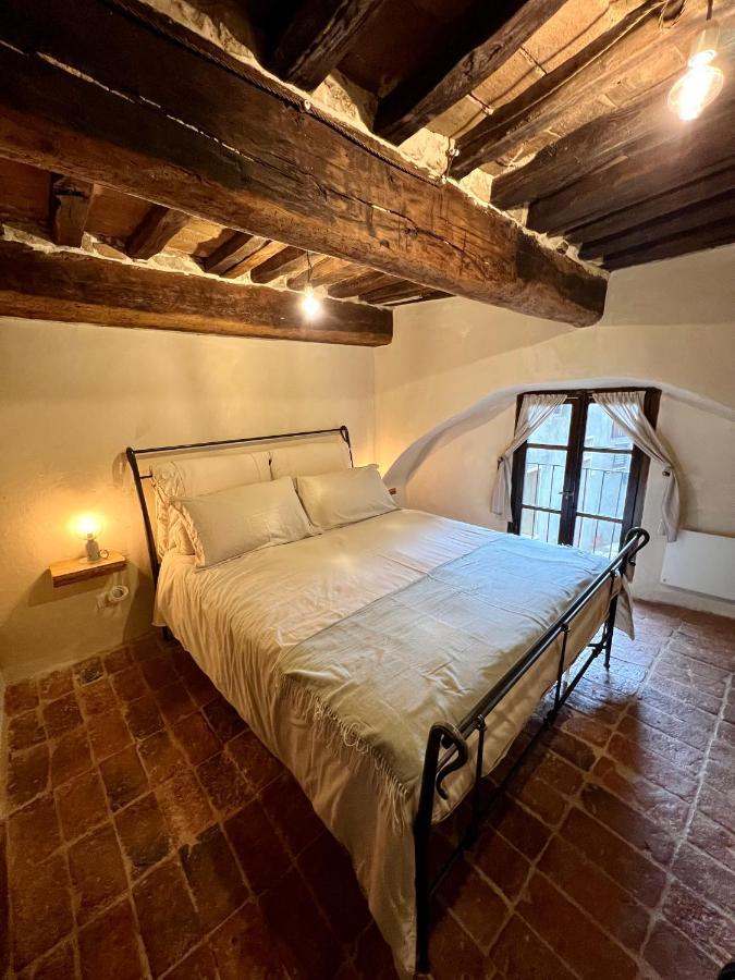 La Casa Del Teatro Lägenhet Campiglia dʼOrcia Exteriör bild